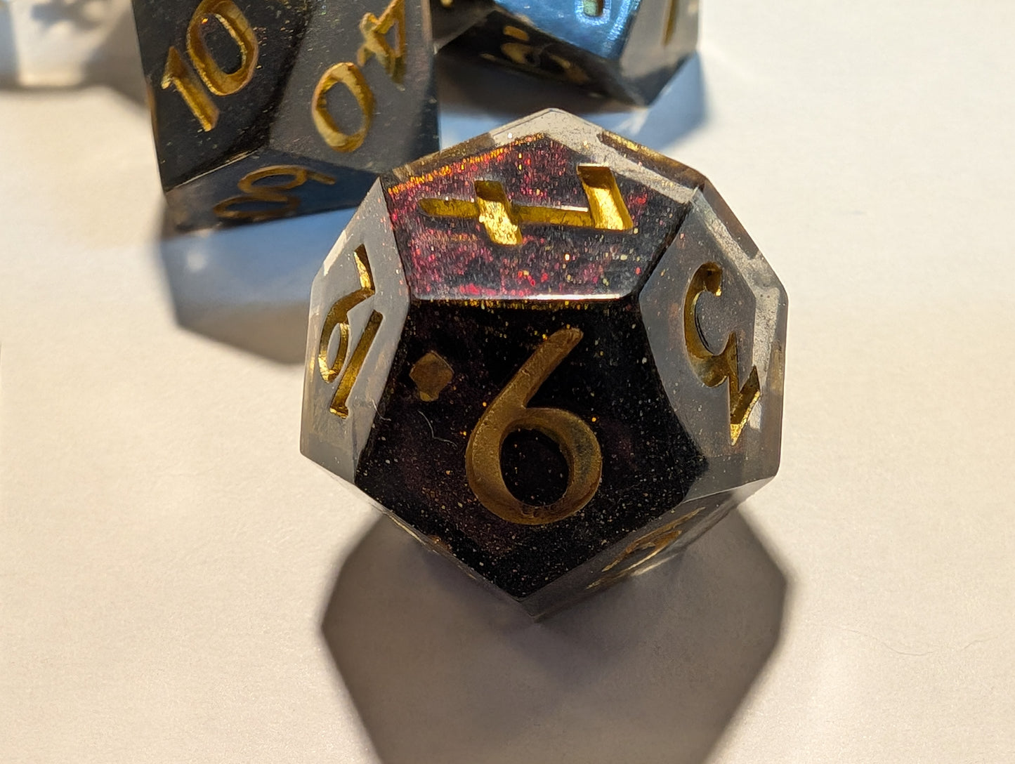 Set of 9 dice
